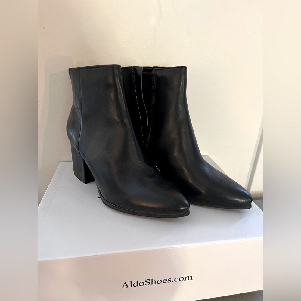 ALDO Fralissi leather ankle boots black size 7